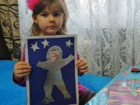 «Космонавт в космосе» Сальникова Виктория, 4 года, ДОУ 51